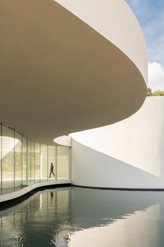 Unveiling of Oscar Niemeyer