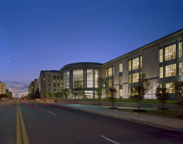 Interior view of Richard Sheppard Arnold Courthouse, Little Rock, Arkansas