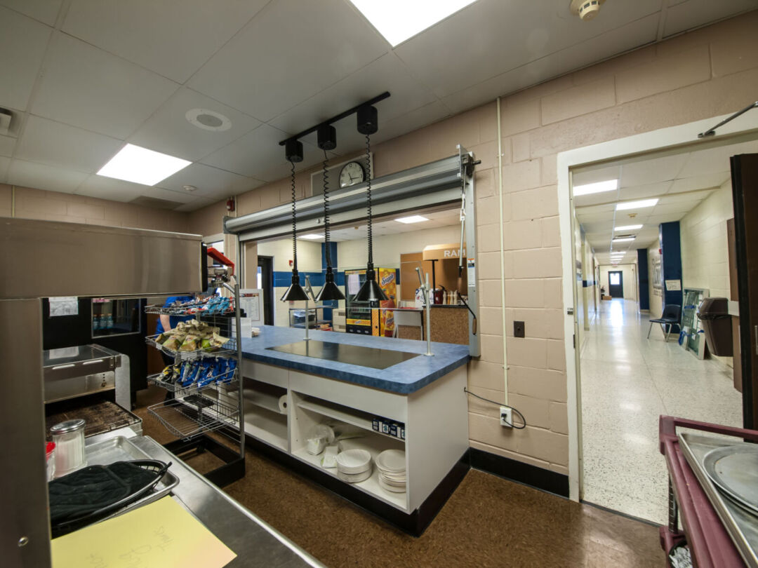 Functional layout promotes efficient student collaboration. Functional layout promotes efficient student collaboration.