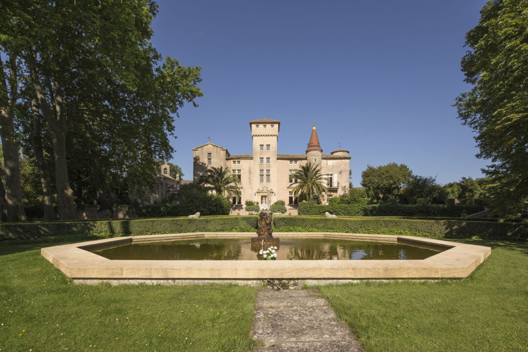 Entrance to the castle adorned with historical features. Entrance to the castle adorned with historical features.