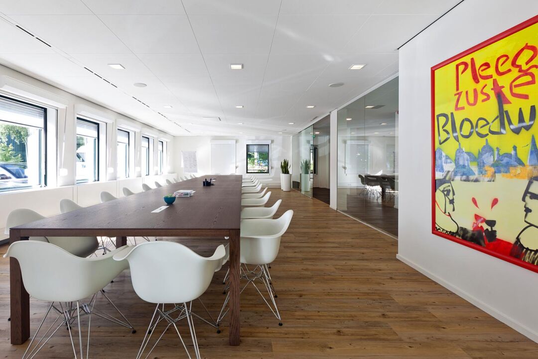 Strategic location boosting accessibility in Rotterdam. Strategic location boosting accessibility in Rotterdam.