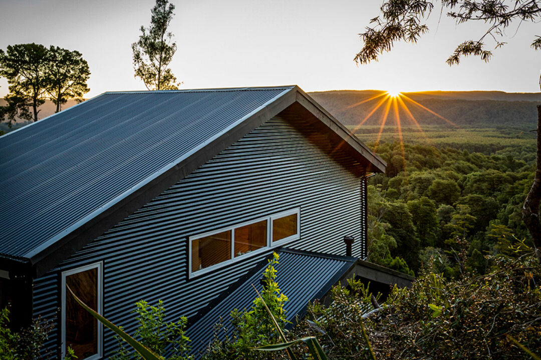 Modern architecture meets nature in Valdivia’s RB – House. Modern architecture meets nature in Valdivia