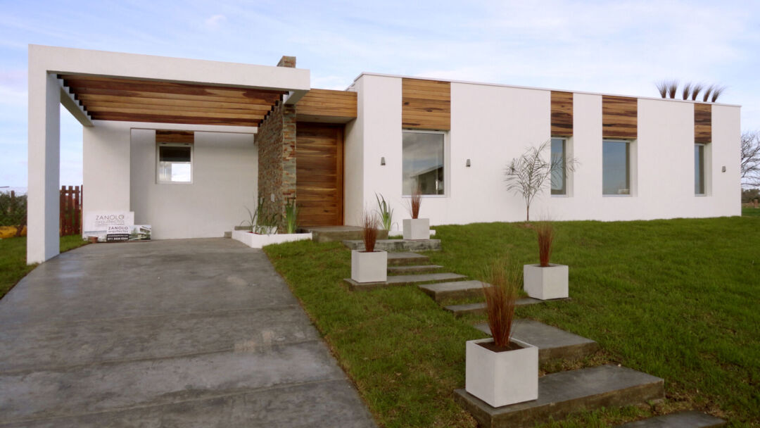 Casa Max: where contemporary architecture meets sustainability. Casa Max: where contemporary architecture meets sustainability.
