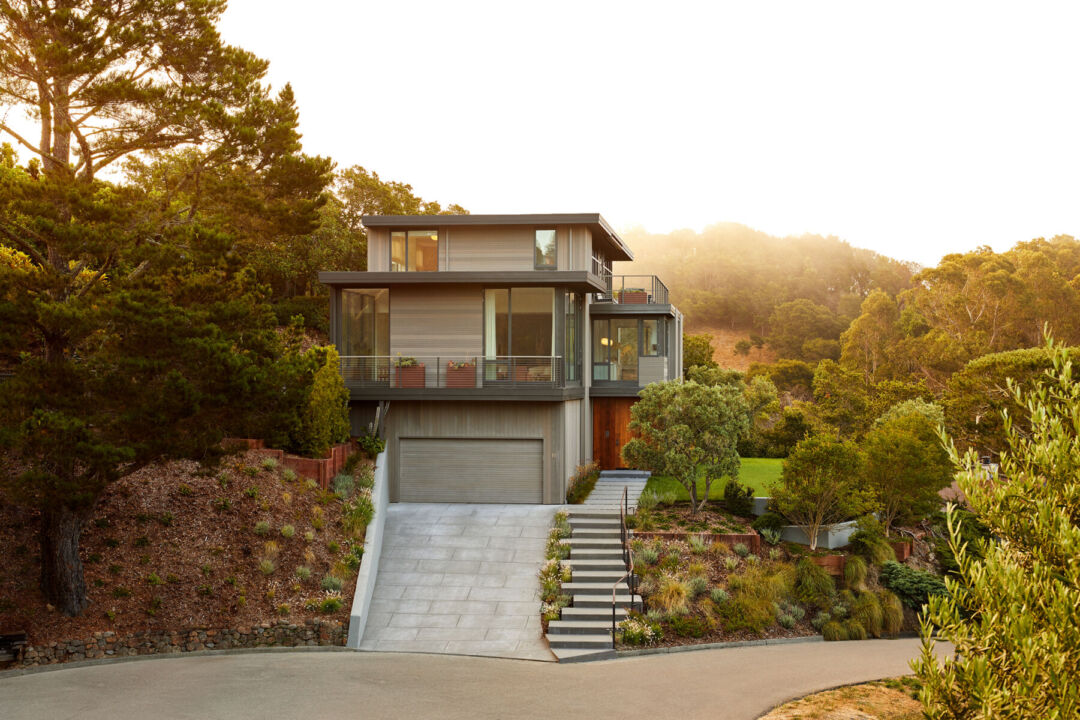 California living embodied in a serene architectural marvel.