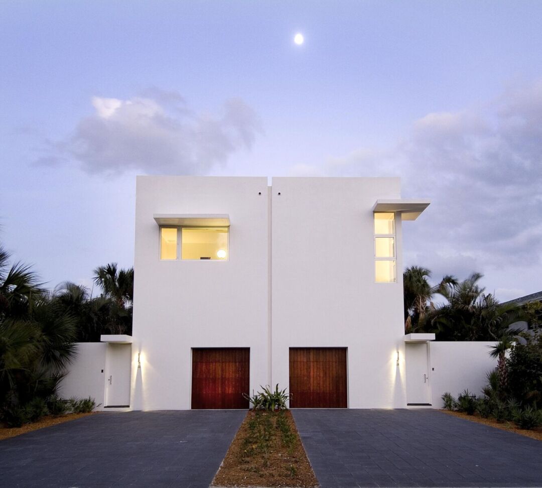 A modern marvel redefining urban living by Silberstein Architecture. A modern marvel redefining urban living by Silberstein Architecture.