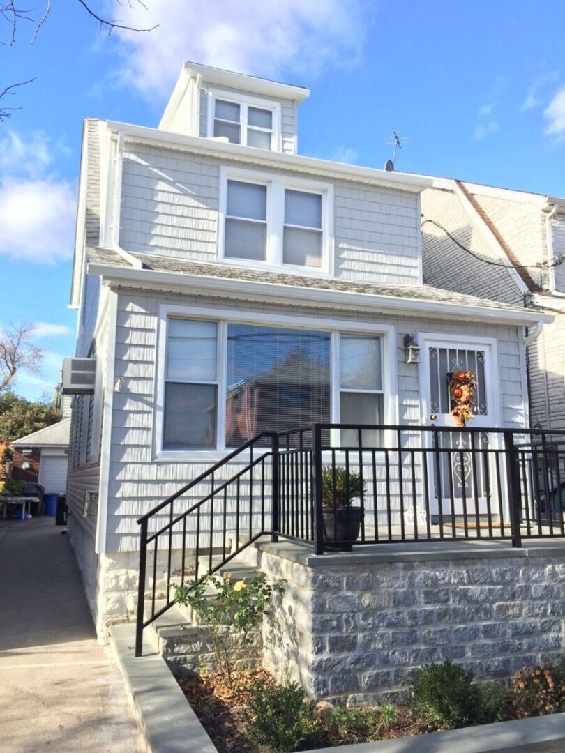 Eco-friendly roofing design by GreenTree Construction in NYC. Eco-friendly roofing design by GreenTree Construction in NYC.