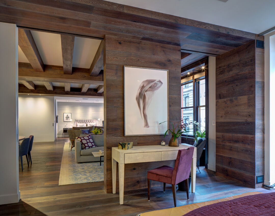 Interior view highlighting open spaces and natural light. Interior view highlighting open spaces and natural light.