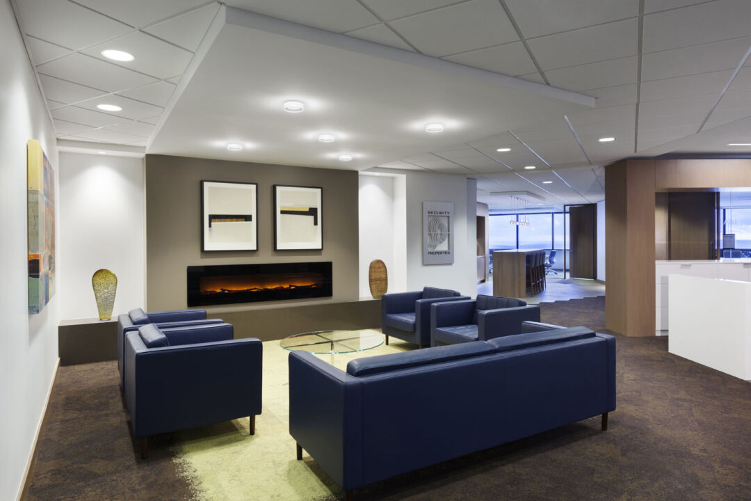 Community-focused design integrates security and nature seamlessly. Community-focused design integrates security and nature seamlessly.