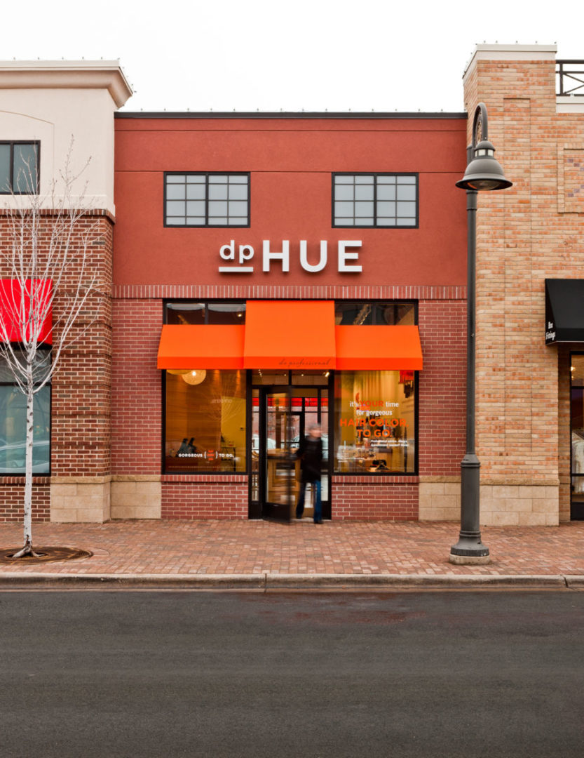 Stylish design elements reflecting dpHUE